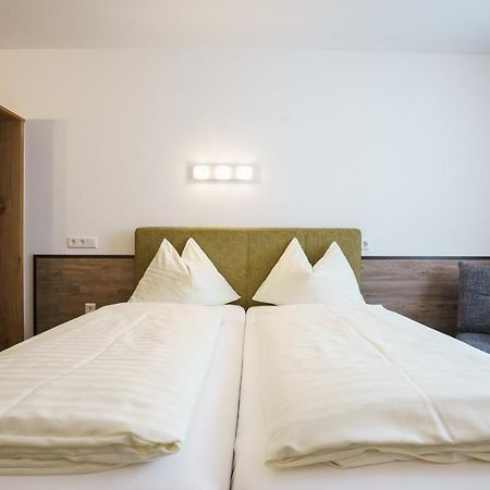 Hotel Drei Kreuz Salzburg Bagian luar foto