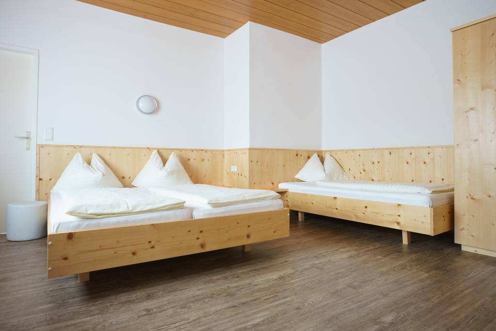 Hotel Drei Kreuz Salzburg Bagian luar foto
