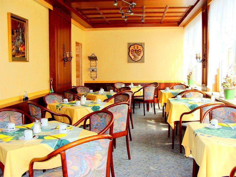 Hotel Drei Kreuz Salzburg Bagian luar foto