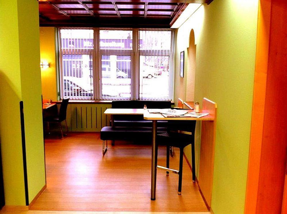 Hotel Drei Kreuz Salzburg Bagian luar foto